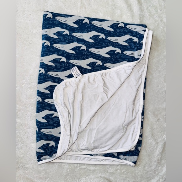 Kickee Bamboo Blanket - Picture 3 of 7